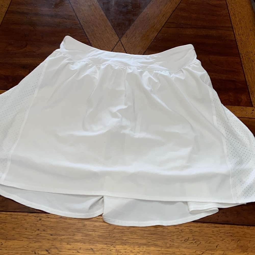 SPANX White Athletic Skort